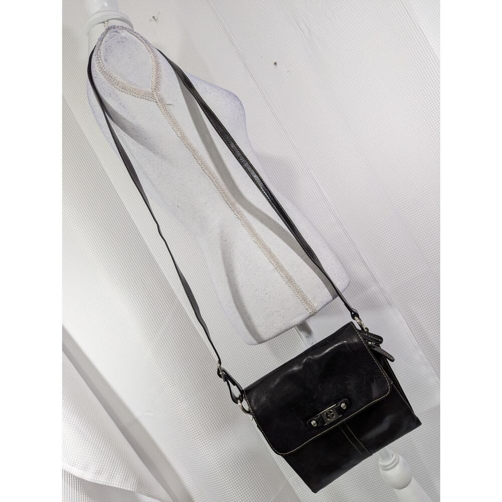 GIANNI BINI! BLACK GENUINE LEATHER CONTRAST STITCHED CROSSBODY PURSE, BAG!